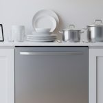 Vệ sinh máy rửa bát bằng baking soda và giấm hiệu quả tại nhà