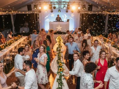 The benefits of playing a 2 lane summer wedding mashup at the reception