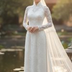 Vietnamese Wedding Groomsmen: 5 Best Roles and Attire